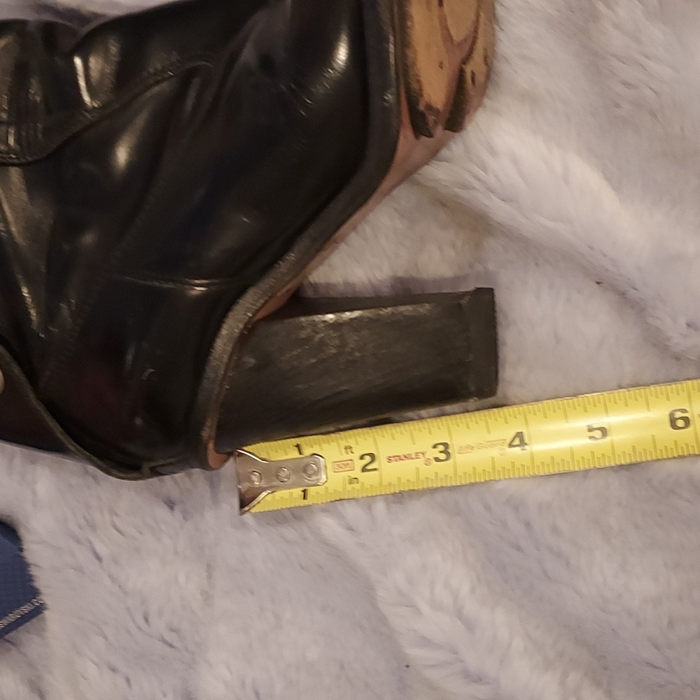 Chloe black leather booties size 39 EU/ 8.5 US - Picture 6 of 7